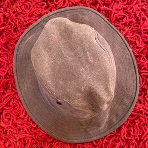Tilley Endurable’s 3 Season Hat - Waxed Cotton Bucket Hat sz 7 1/2
